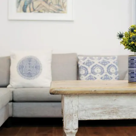 Vakantiehuis Maison Du Bateau By Antibes-rental Antibes