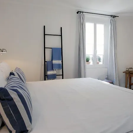 Vakantiehuis Maison Du Bateau By Antibes-rental Antibes
